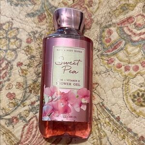 Bath & Body Works Sweet Pea Shower Gel